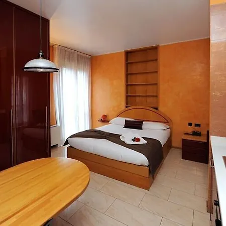 Cp Aparthotel 3*